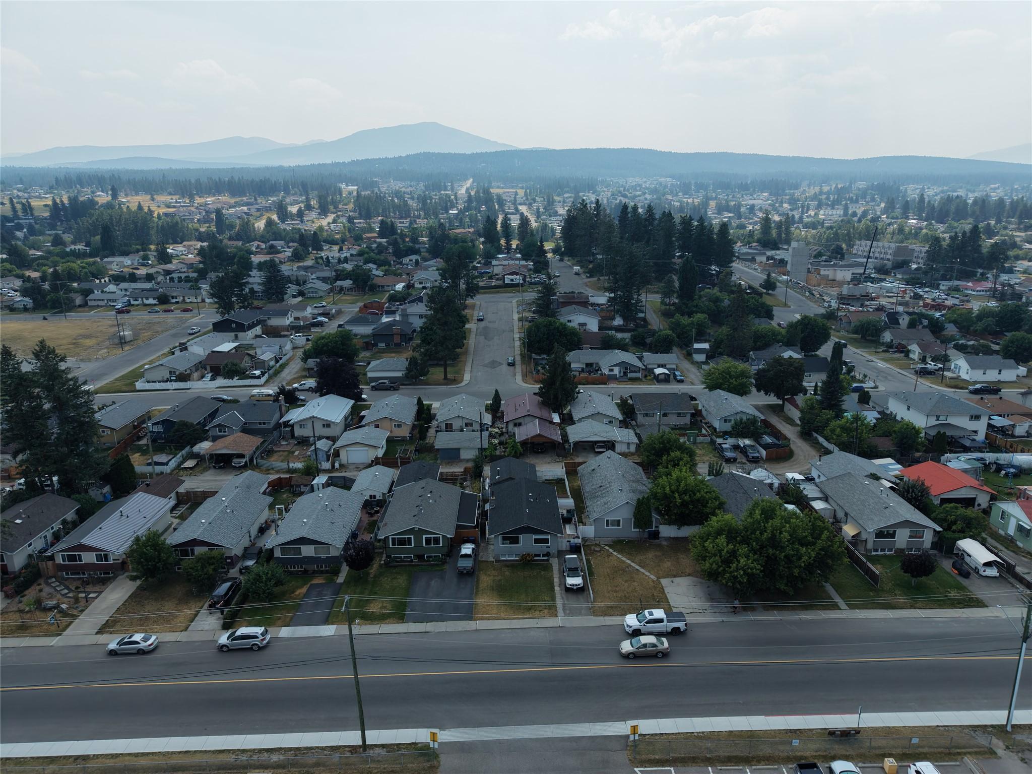 1819 2Nd Street, Cranbrook, BC - Outdoor With View