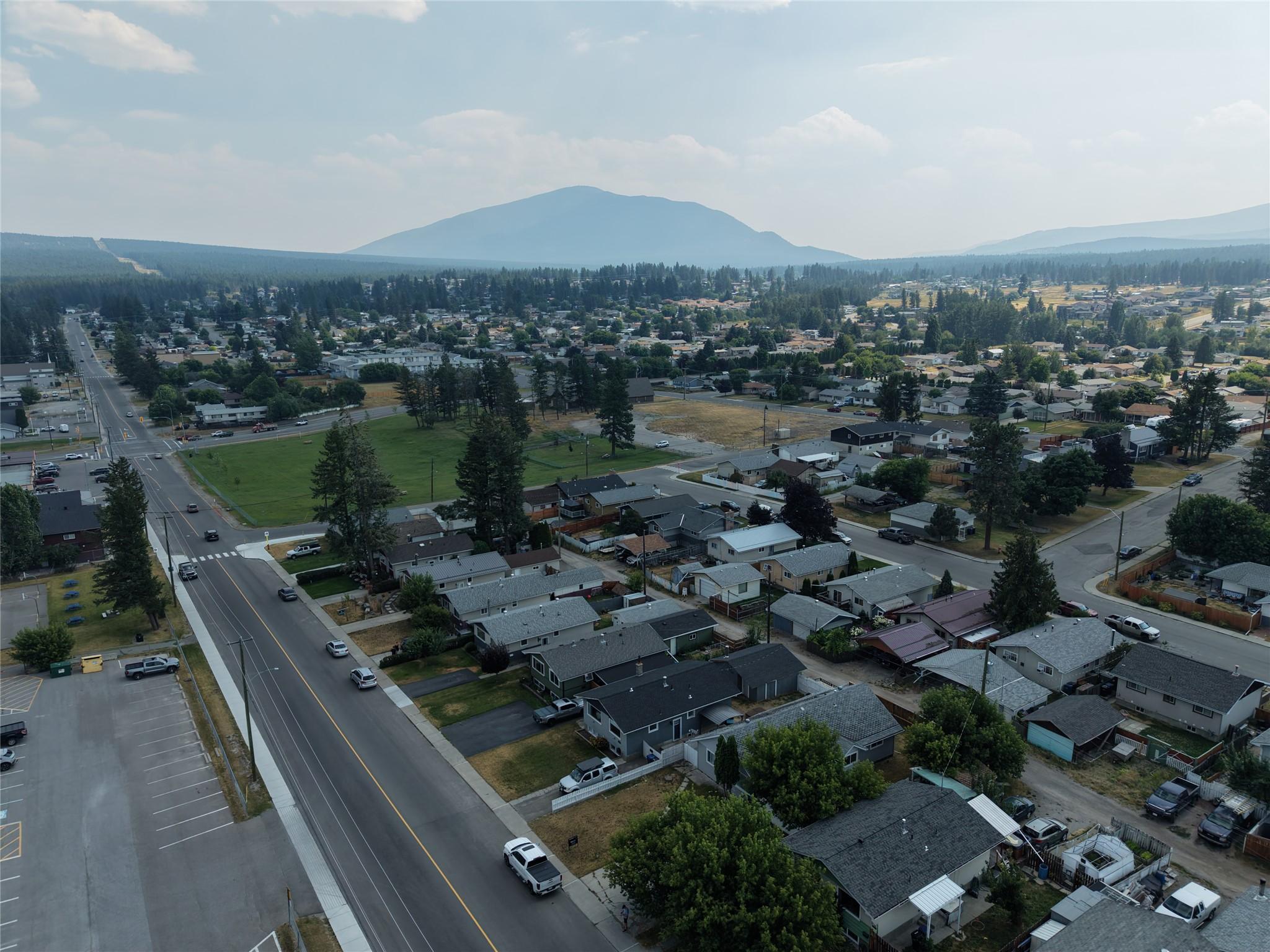 1819 2Nd Street, Cranbrook, BC - Outdoor With View
