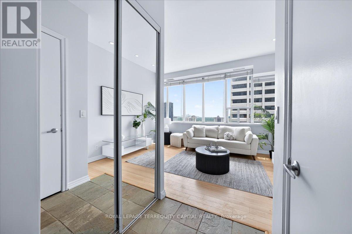 1501 - 797 Don Mills Road, Toronto, ON - Indoor Photo Showing Other Room