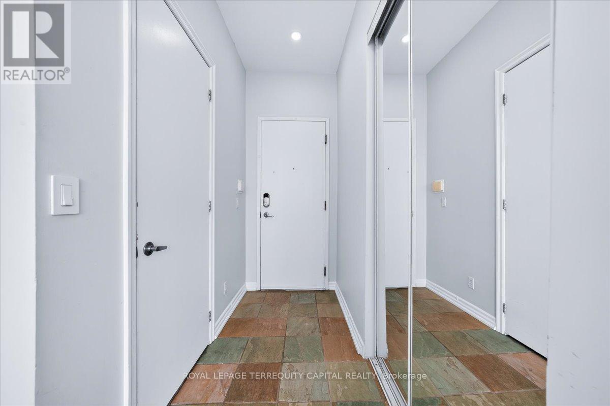 1501 - 797 Don Mills Road, Toronto, ON - Indoor Photo Showing Other Room