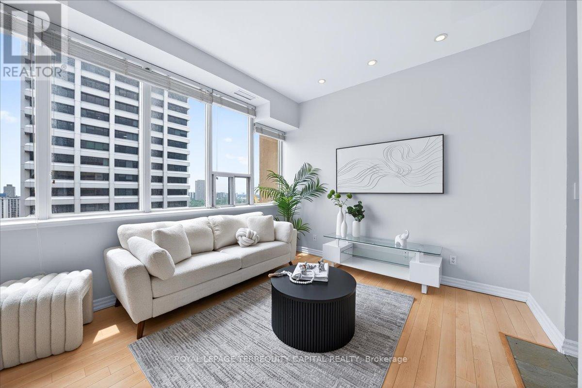 1501 - 797 Don Mills Road, Toronto, ON - Indoor Photo Showing Living Room