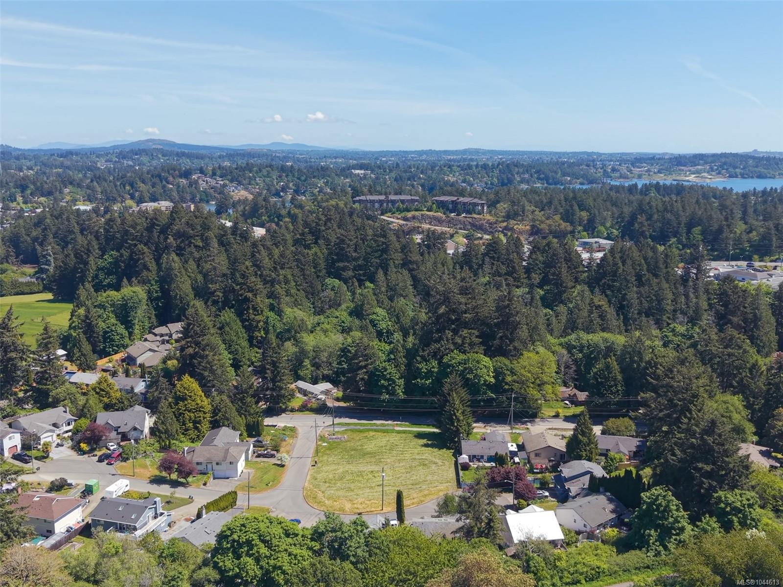 2694 Myra Pl, View Royal, BC