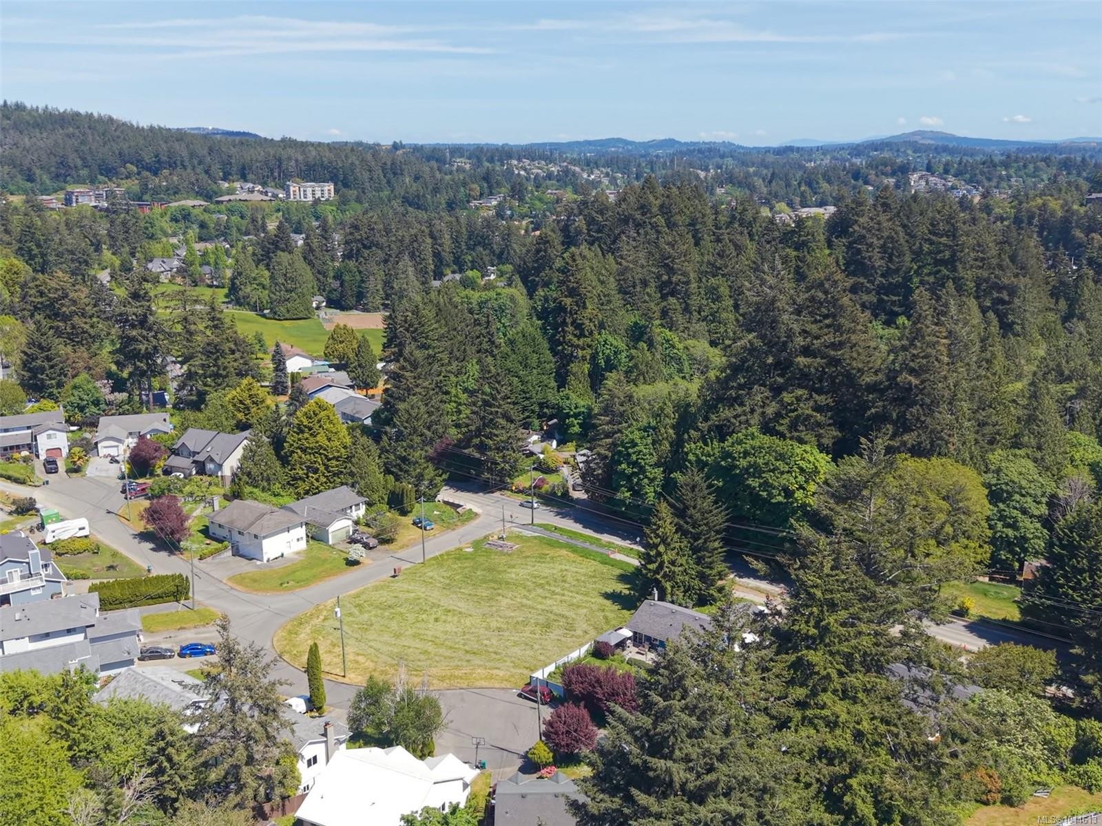 2694 Myra Pl, View Royal, BC