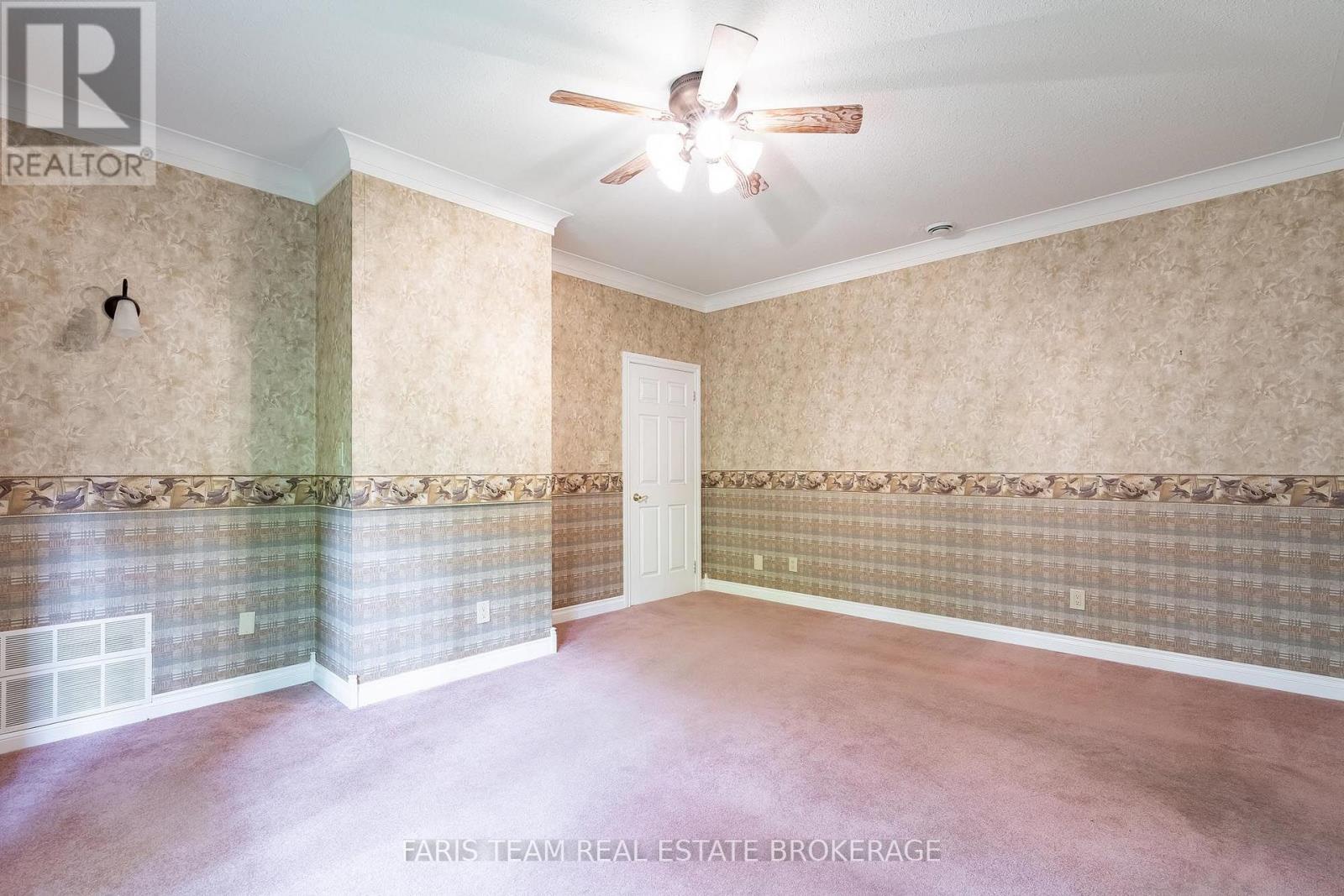 105 Copeland Creek Drive, Tiny, ON - Indoor Photo Showing Other Room