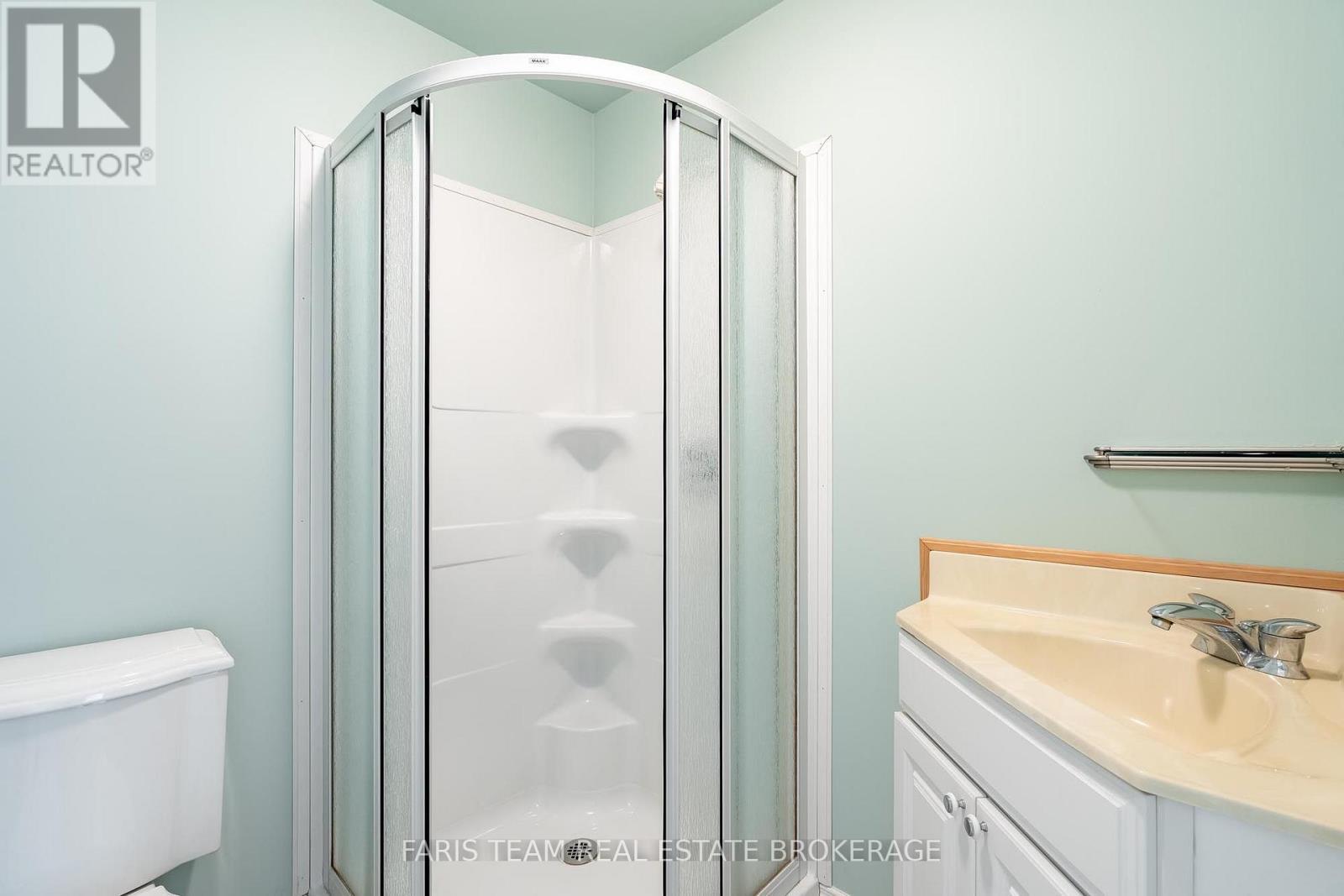 105 Copeland Creek Drive, Tiny, ON - Indoor Photo Showing Bathroom