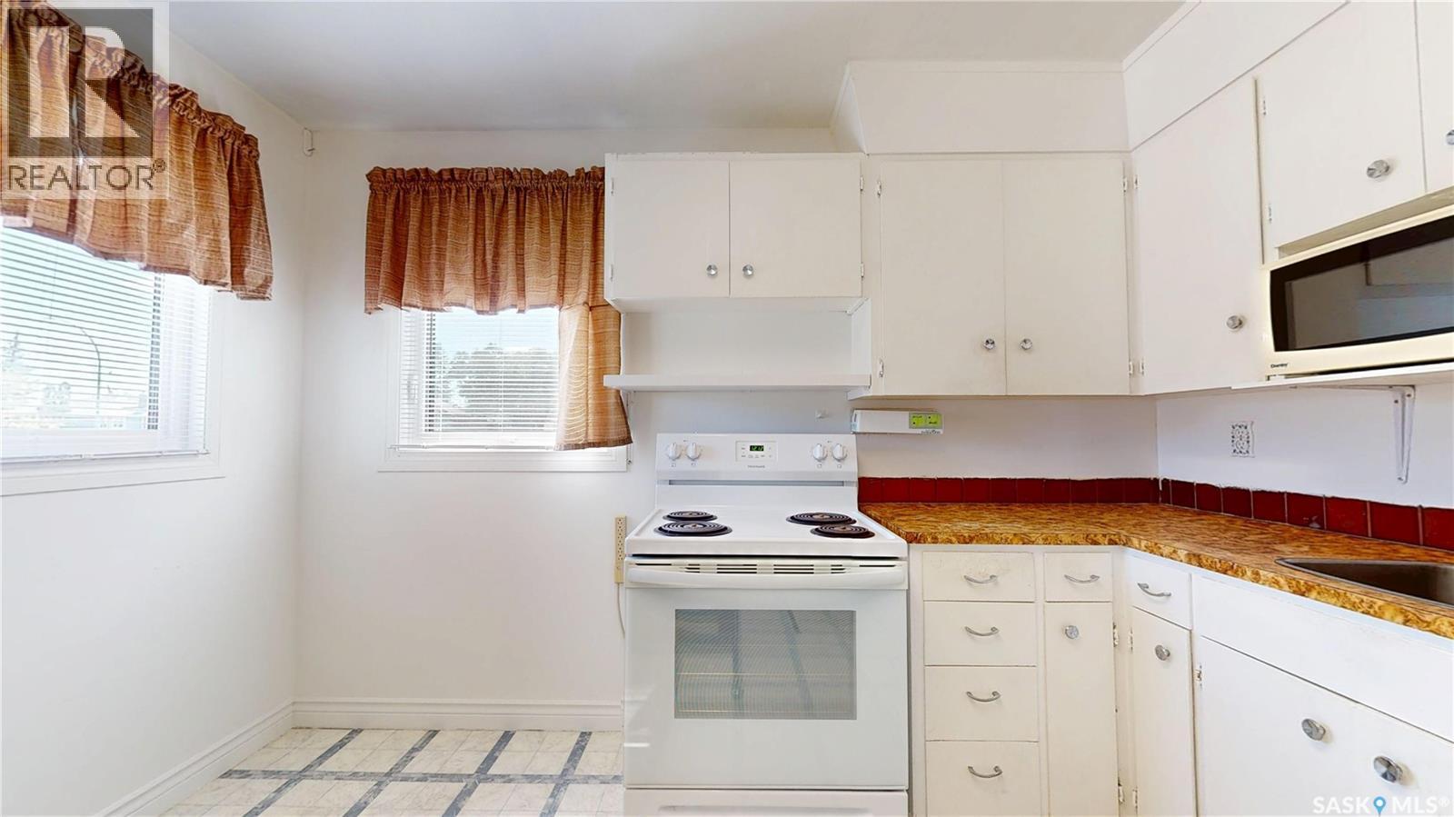 1240 10Th Avenue E, Regina, SK