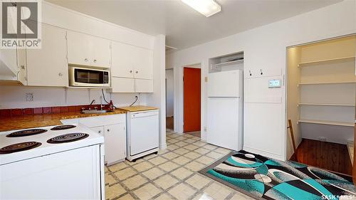 1240 10Th Avenue E, Regina, SK 