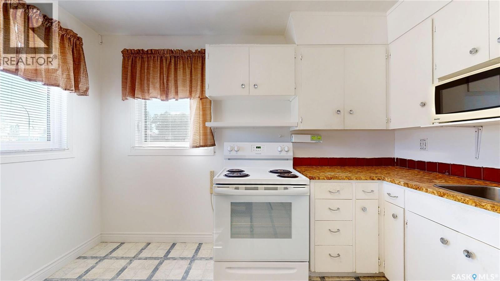1240 10Th Avenue E, Regina, SK