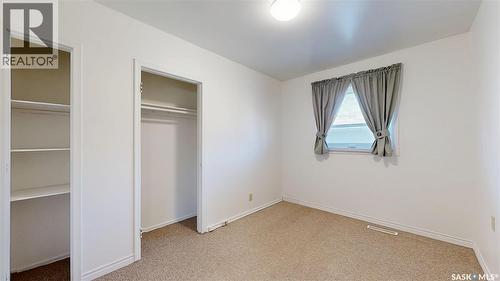 1240 10Th Avenue E, Regina, SK 