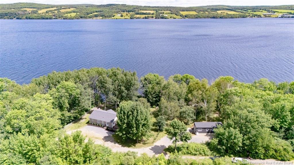 6545 Route 102, Prince William, NB