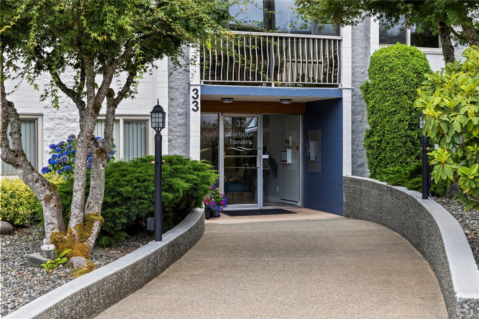 #804-33 Mt. Benson St, Nanaimo, BC - Outdoor