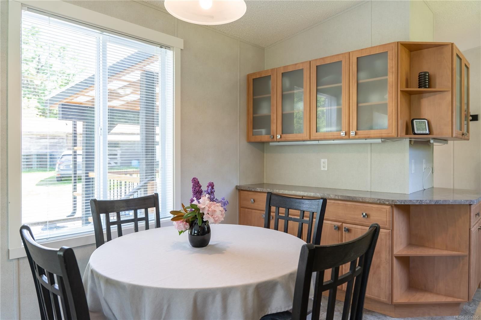 1341 Pratt Rd, Hilliers, BC