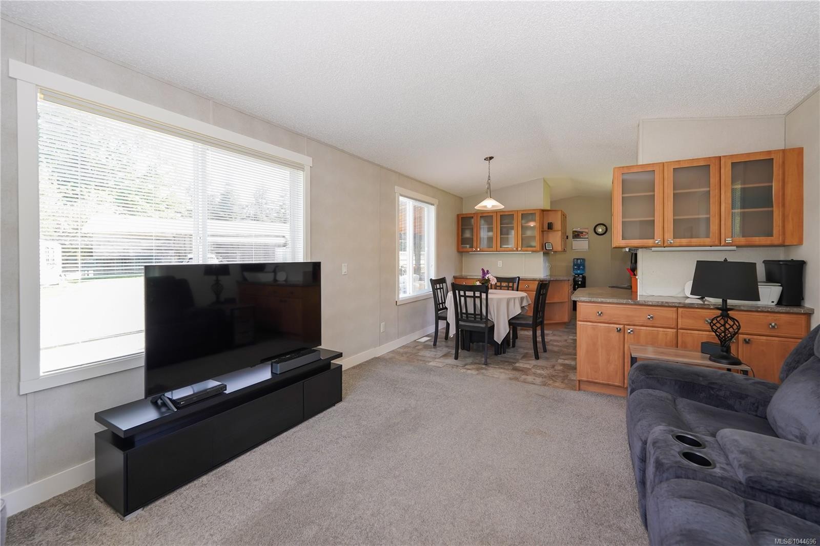 1341 Pratt Rd, Hilliers, BC
