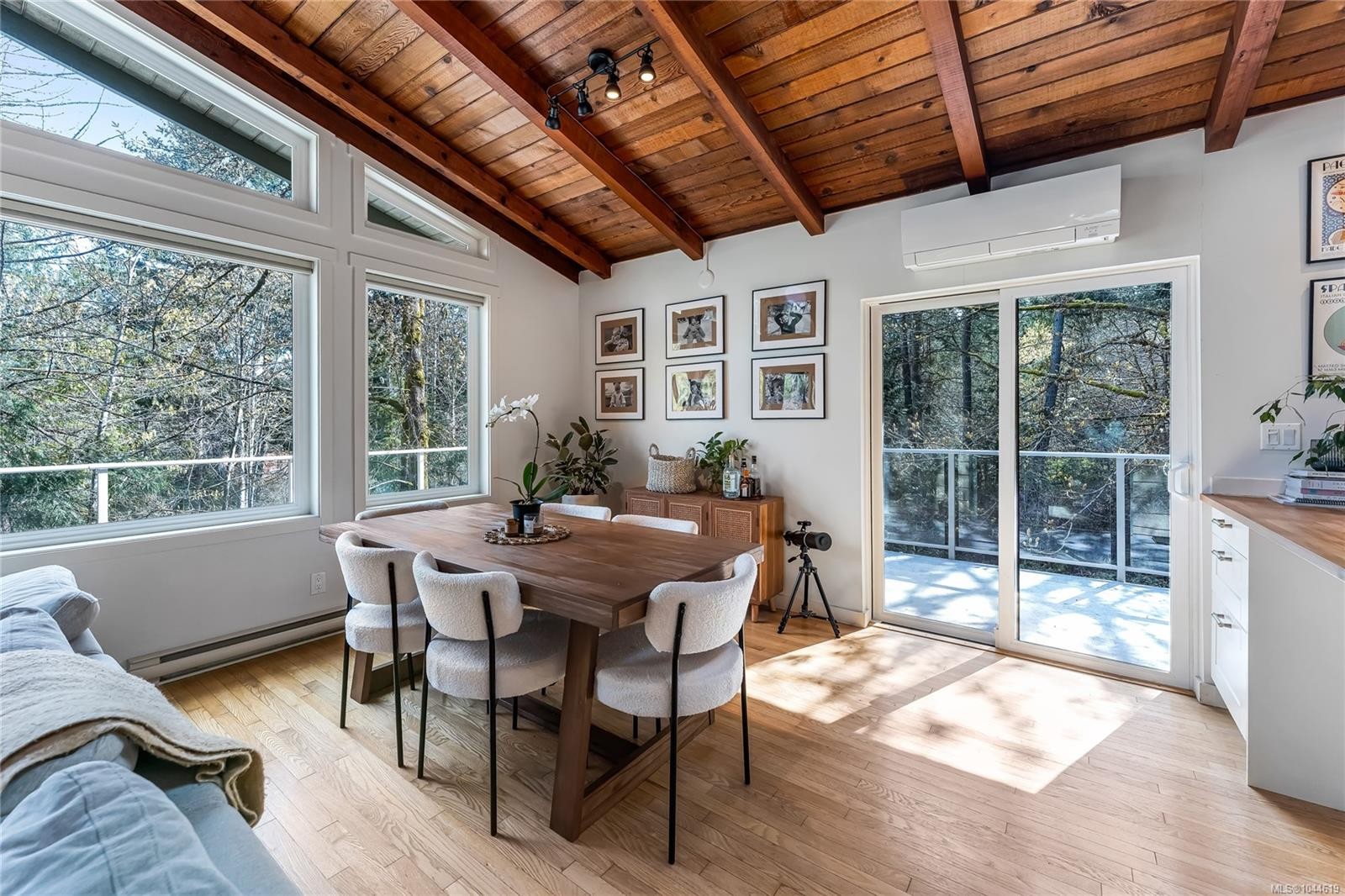 2083 North End Rd, Salt Spring, BC