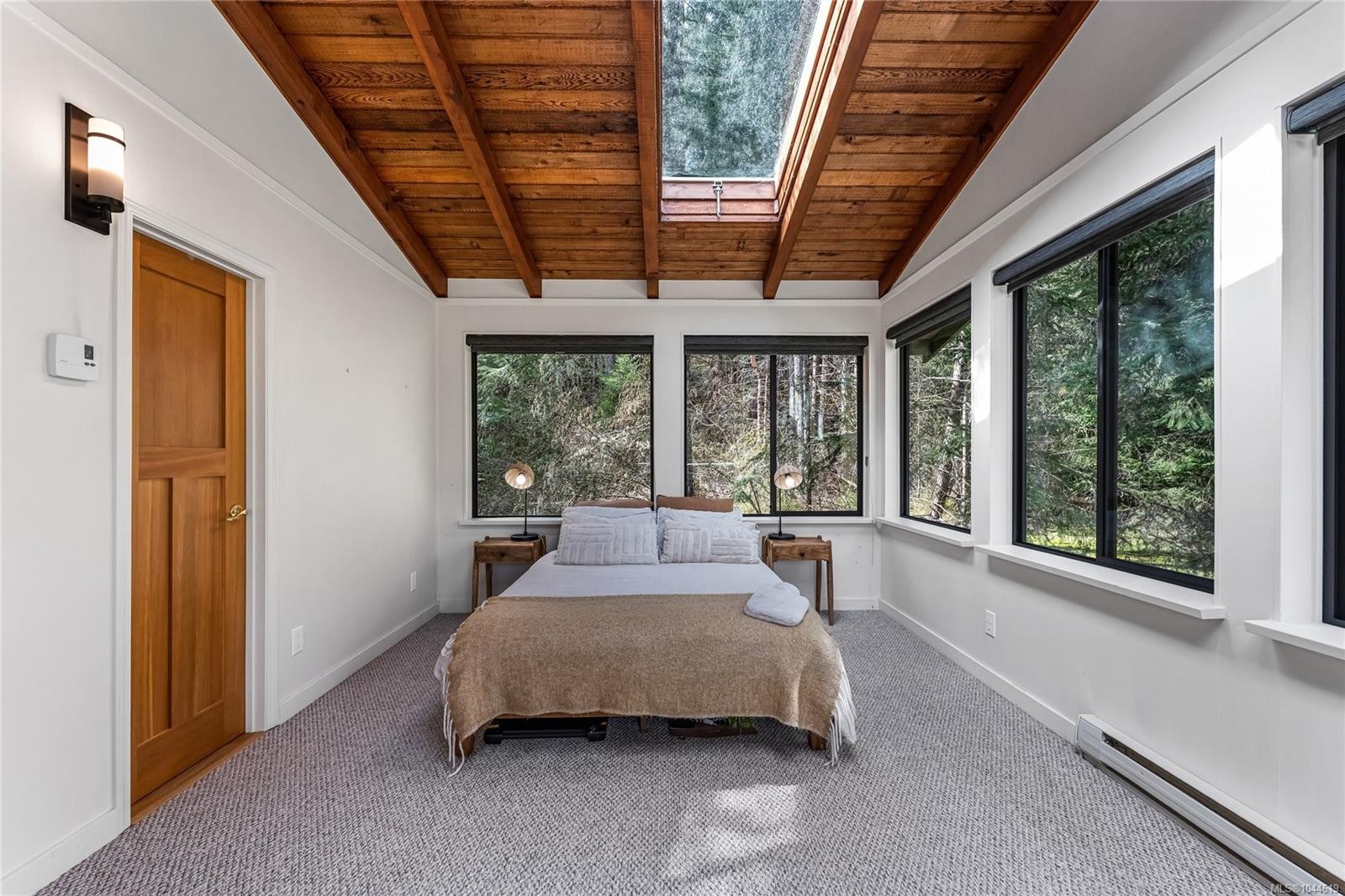 2083 North End Rd, Salt Spring, BC
