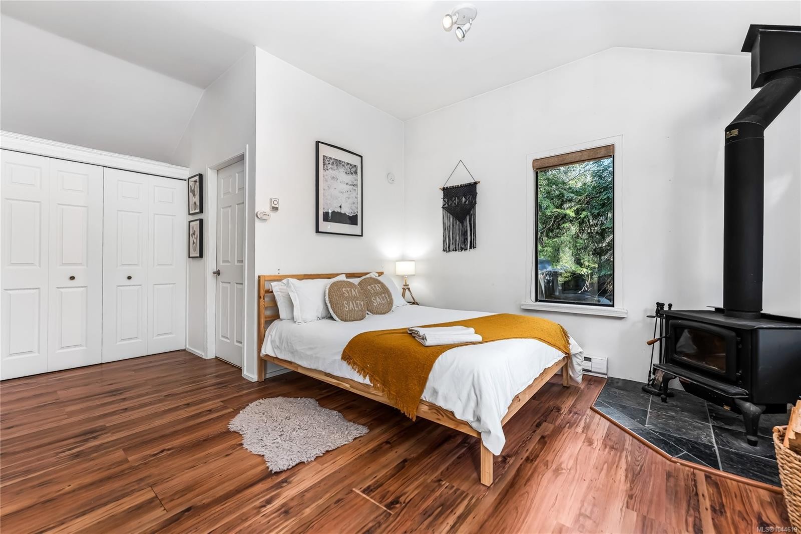 2083 North End Rd, Salt Spring, BC