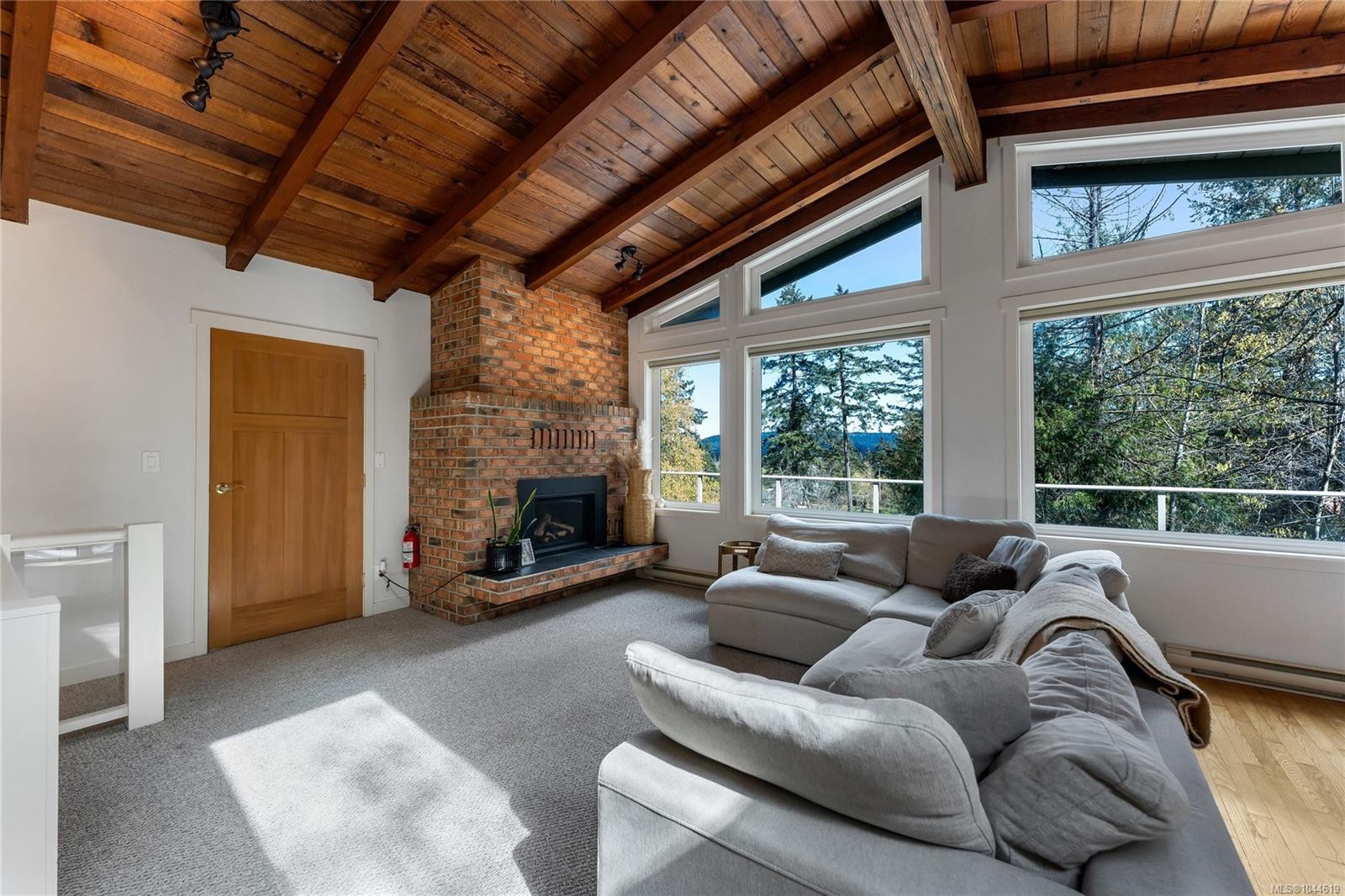 2083 North End Rd, Salt Spring, BC
