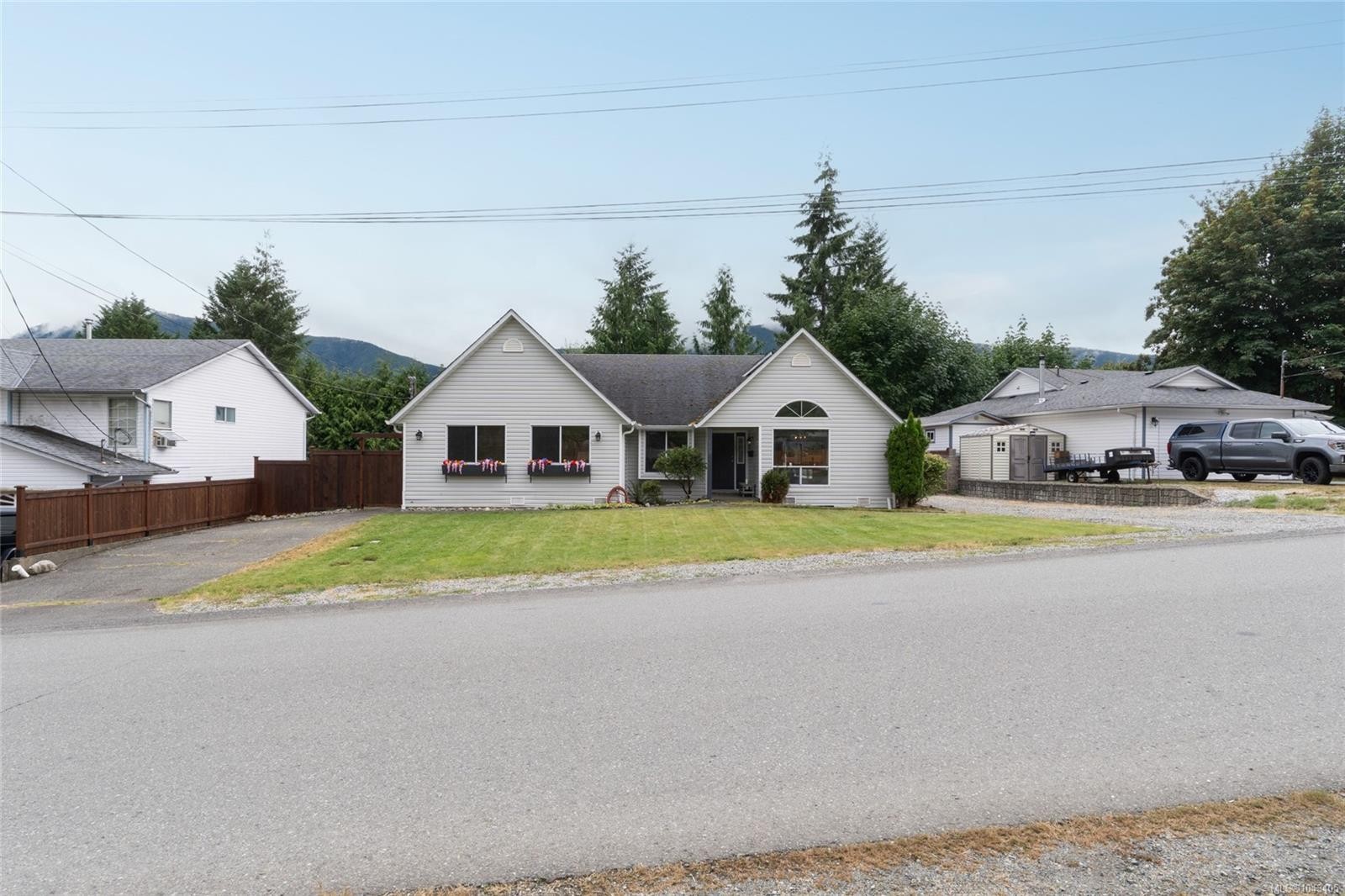 108 River Rd, Lake Cowichan, BC
