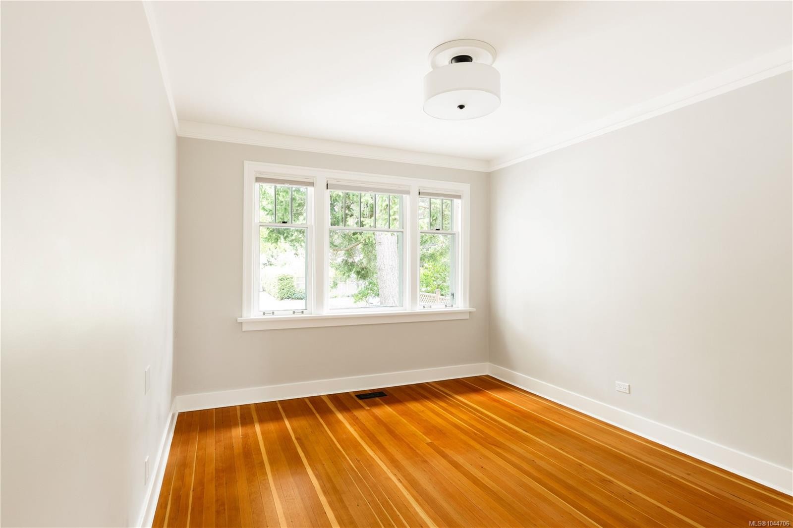 2168 Bartlett Ave, Oak Bay, BC
