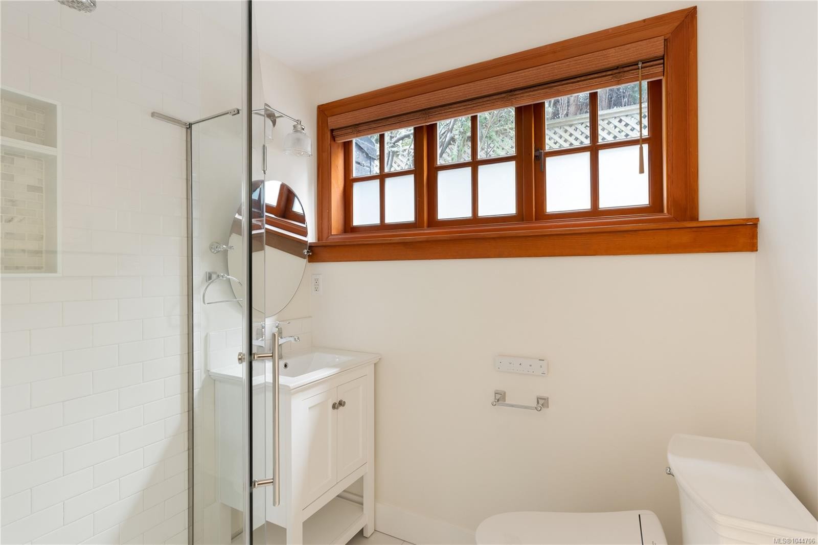 2168 Bartlett Ave, Oak Bay, BC