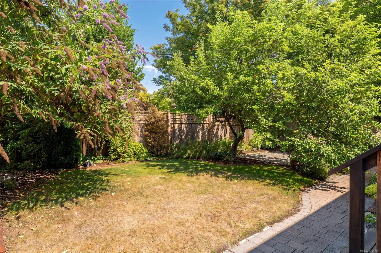 2168 Bartlett Ave, Oak Bay, BC