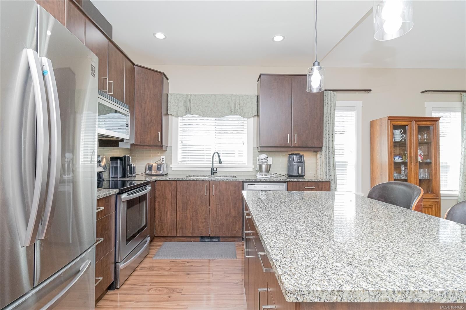 1186 Sikorsky Rd, Langford, BC