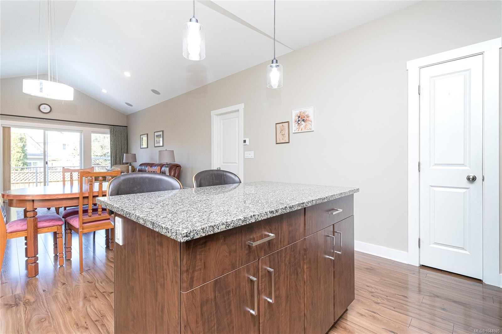 1186 Sikorsky Rd, Langford, BC