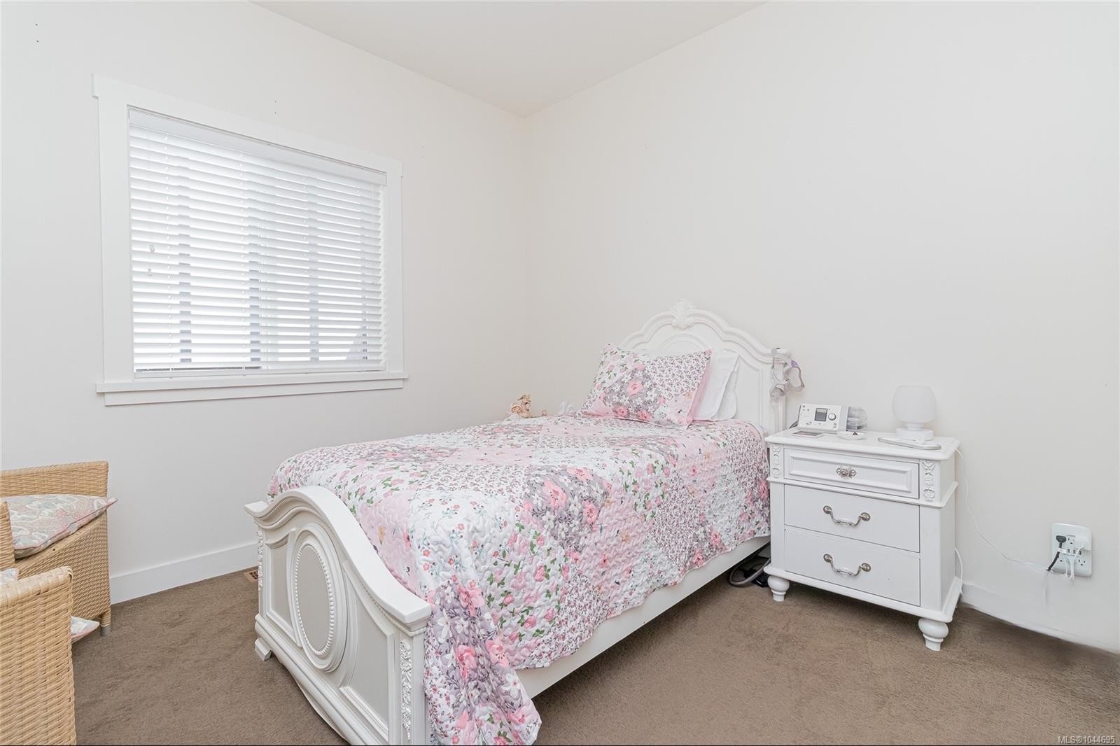 1186 Sikorsky Rd, Langford, BC