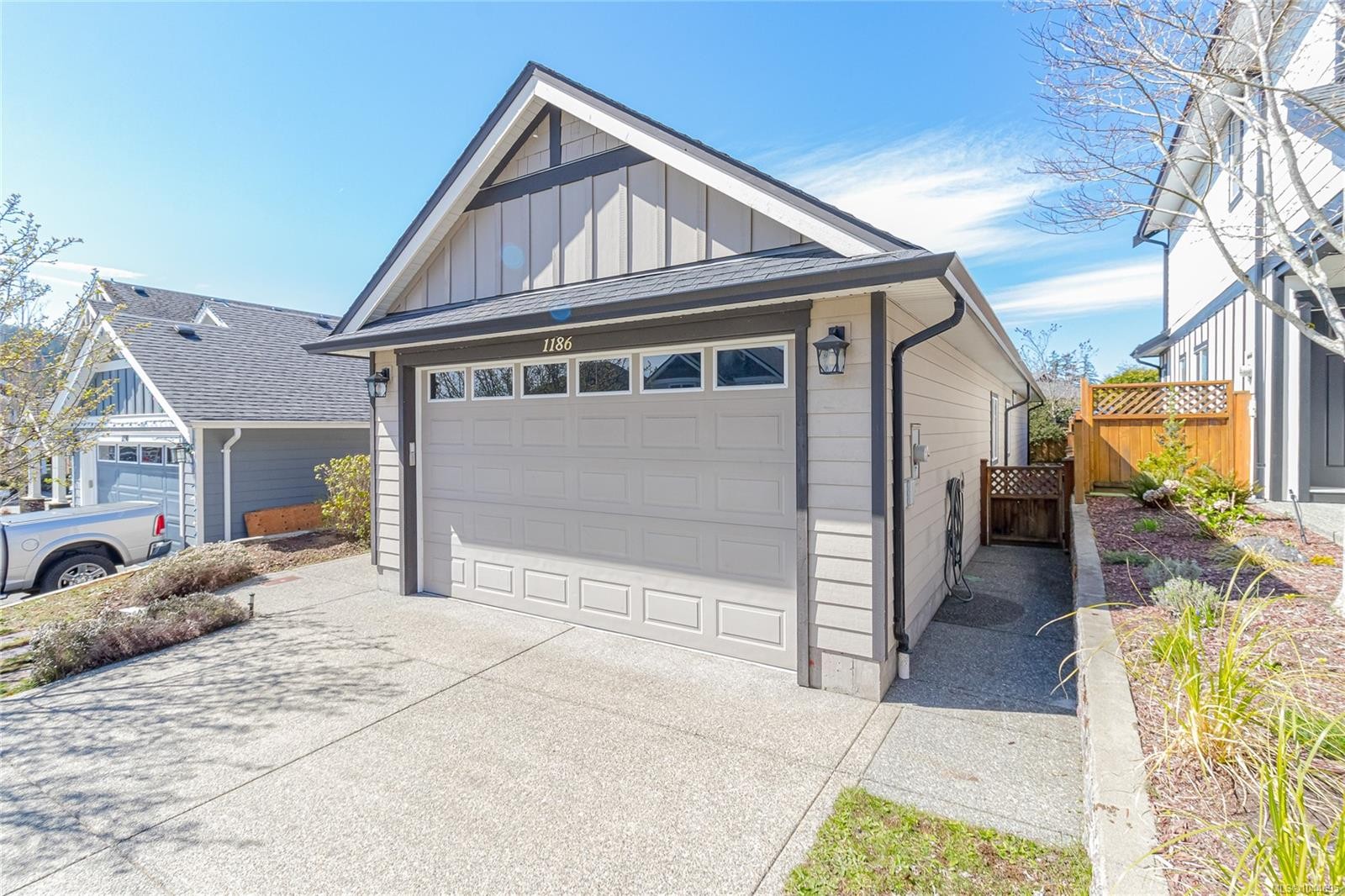 1186 Sikorsky Rd, Langford, BC