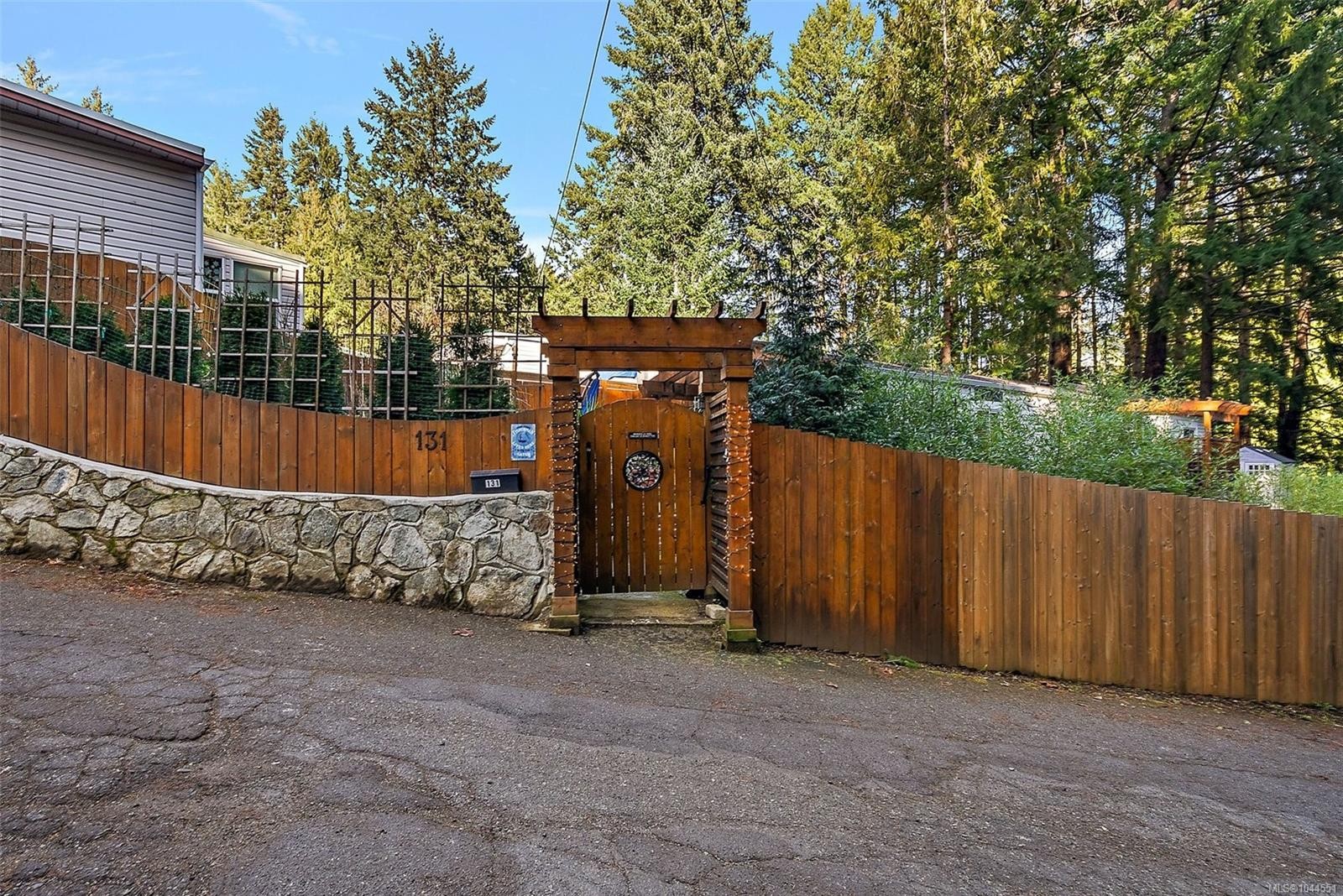 #131-2500 Florence Lake Rd, Langford, BC
