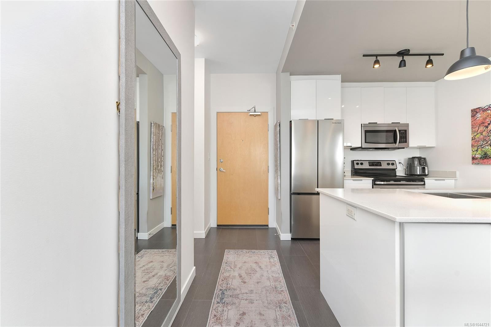 #421-2871 Jacklin Rd, Langford, BC - Indoor Photo Showing Kitchen