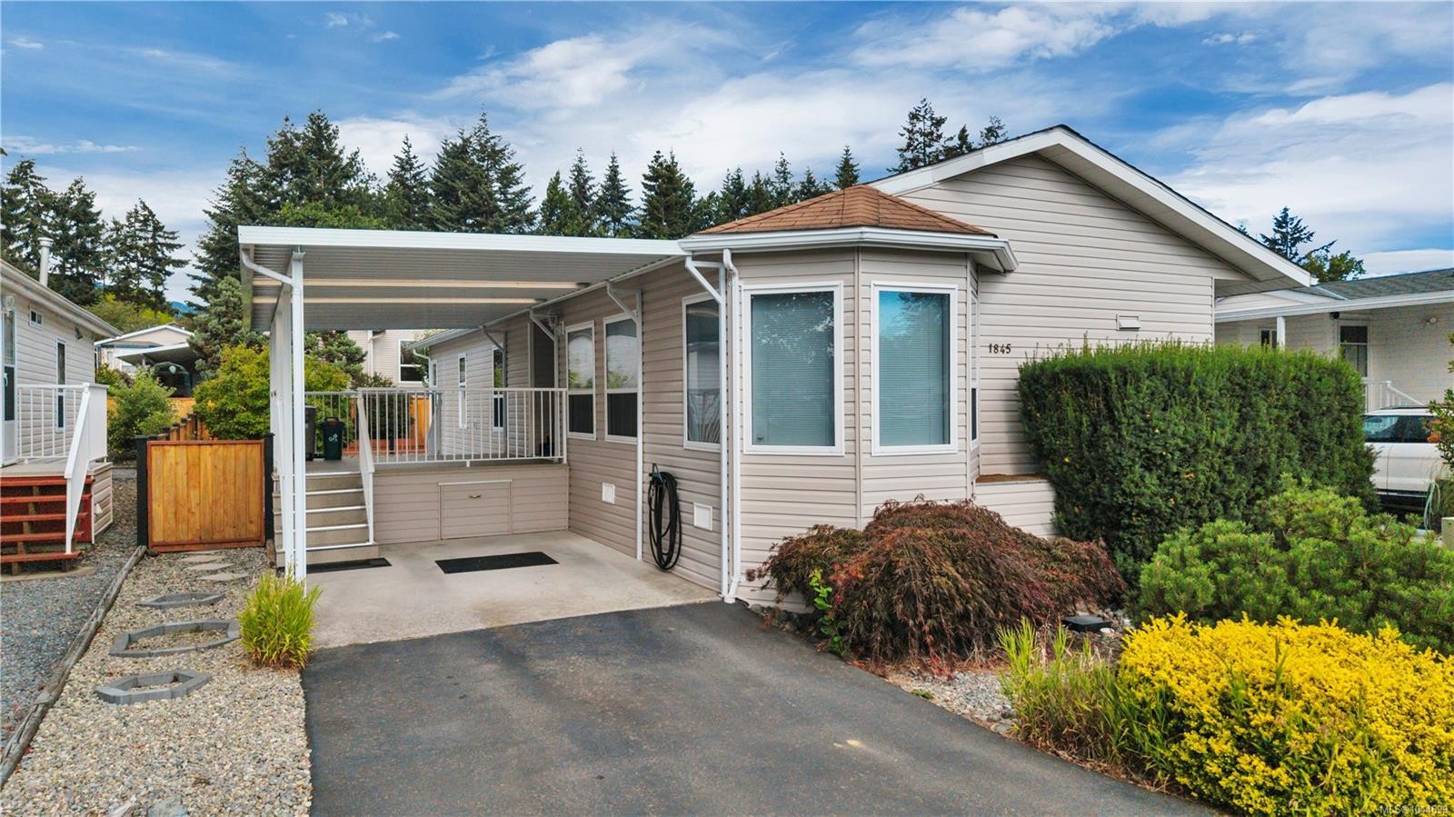 1845 Noorzan St, Nanaimo, BC