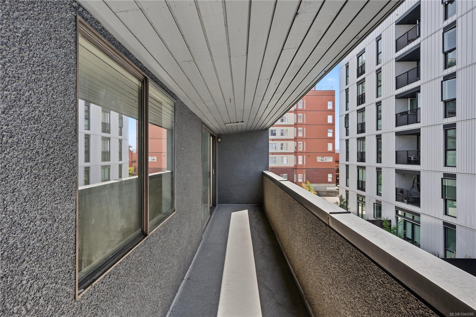 #302-755 Hillside Ave, Victoria, BC - Outdoor With Balcony With Exterior