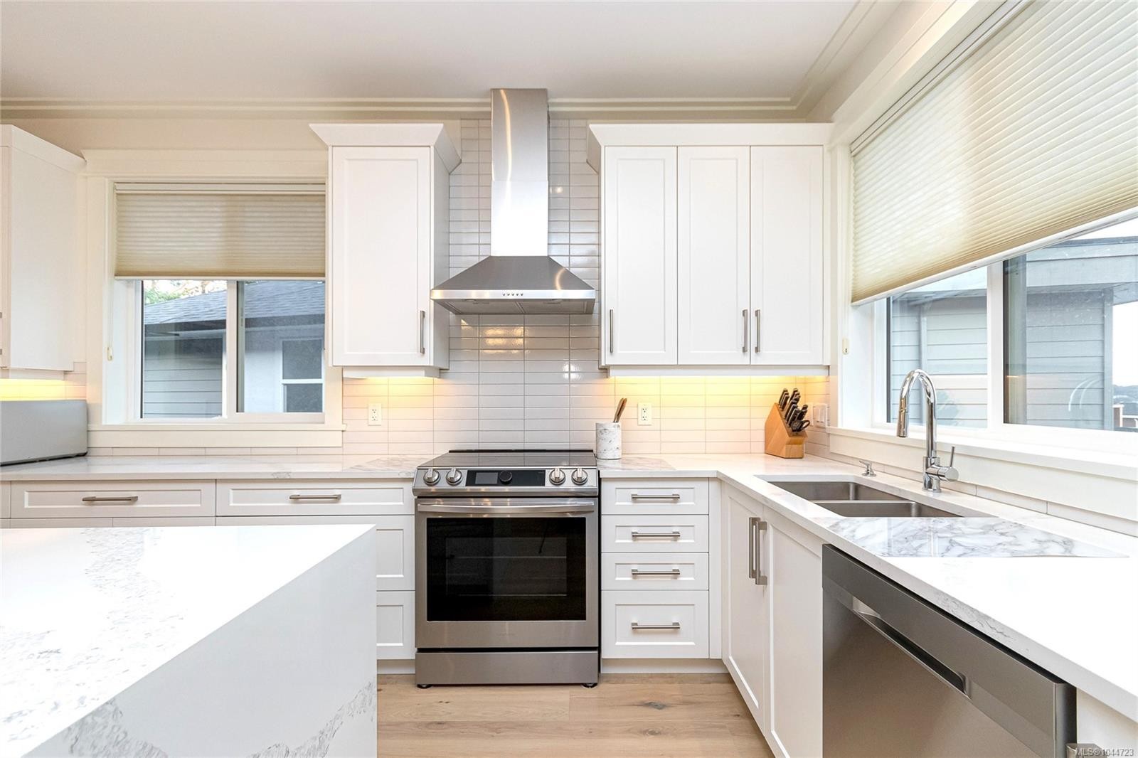 2406 Azurite Cres, Langford, BC