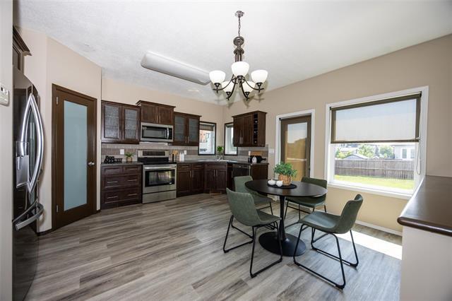 602 Kirkbridge Dr, Winnipeg, MB - Indoor