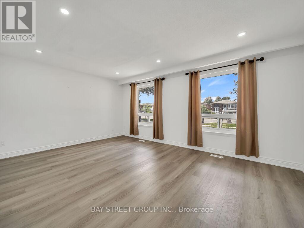 3068 Morning Star Drive, Mississauga, ON - Indoor Photo Showing Other Room