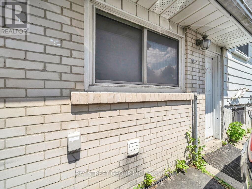 3068 Morning Star Drive, Mississauga, ON - Outdoor