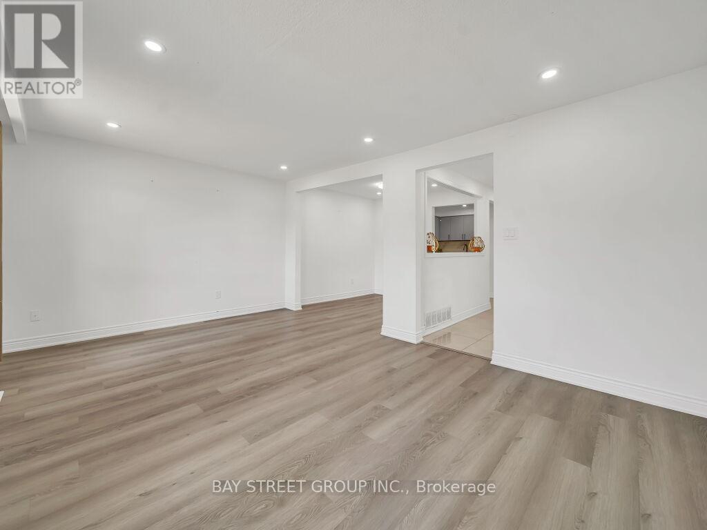 3068 Morning Star Drive, Mississauga, ON - Indoor Photo Showing Other Room
