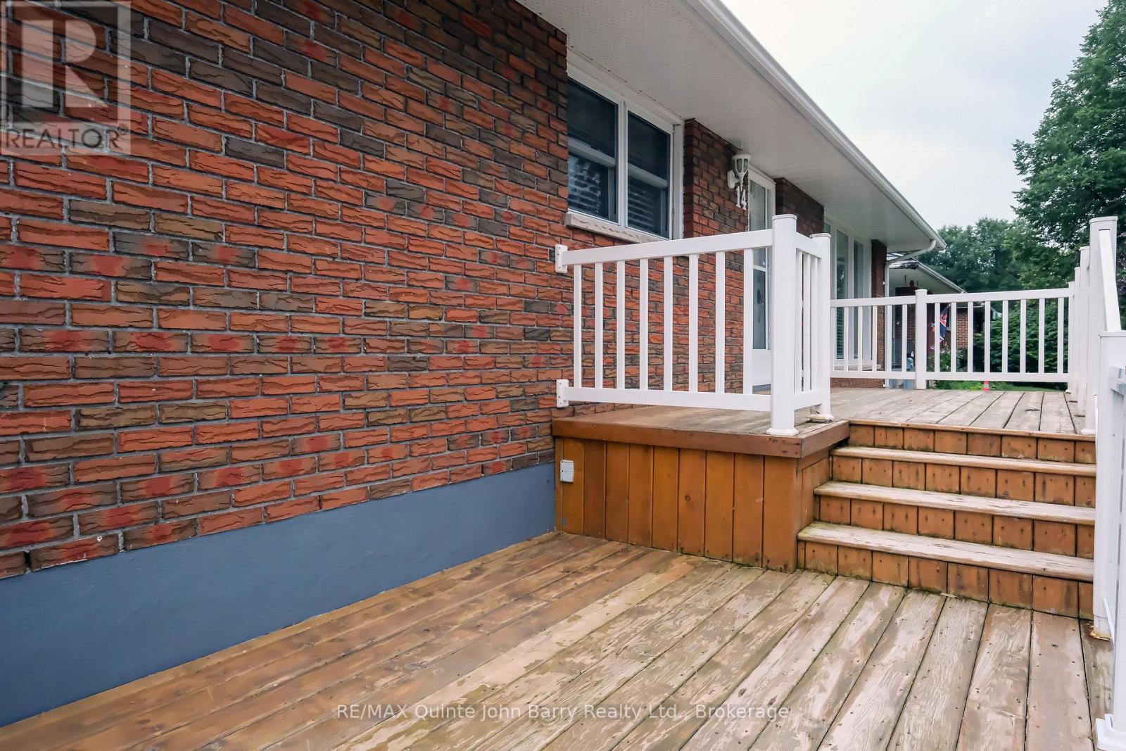 14 Gould Street, Quinte West (Trenton Ward), ON - Outdoor With Deck Patio Veranda With Exterior