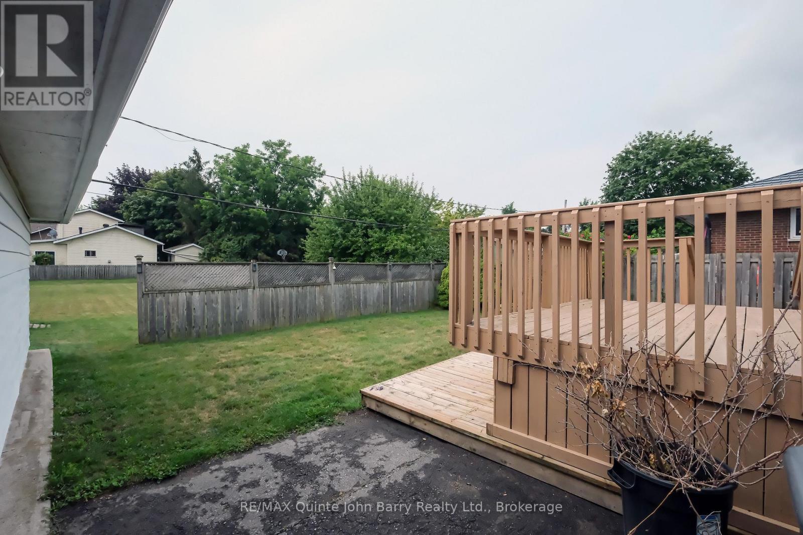 14 Gould Street, Quinte West (Trenton Ward), ON - Outdoor With Deck Patio Veranda