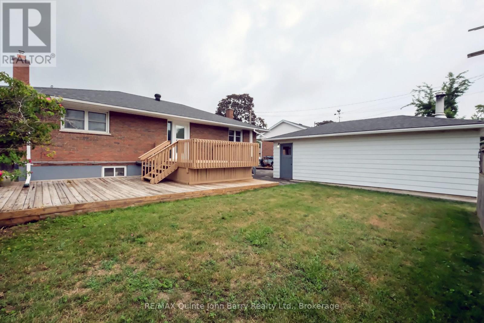 14 Gould Street, Quinte West (Trenton Ward), ON - Outdoor With Deck Patio Veranda