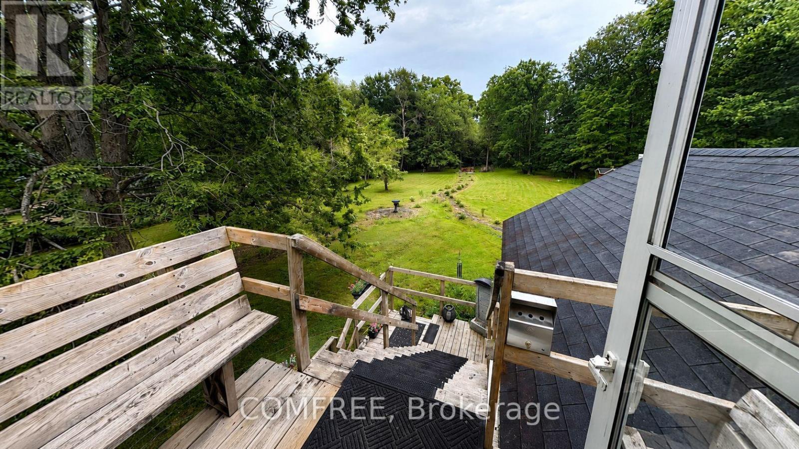 8950 Brown Road, Niagara Falls (Brown), ON - Outdoor