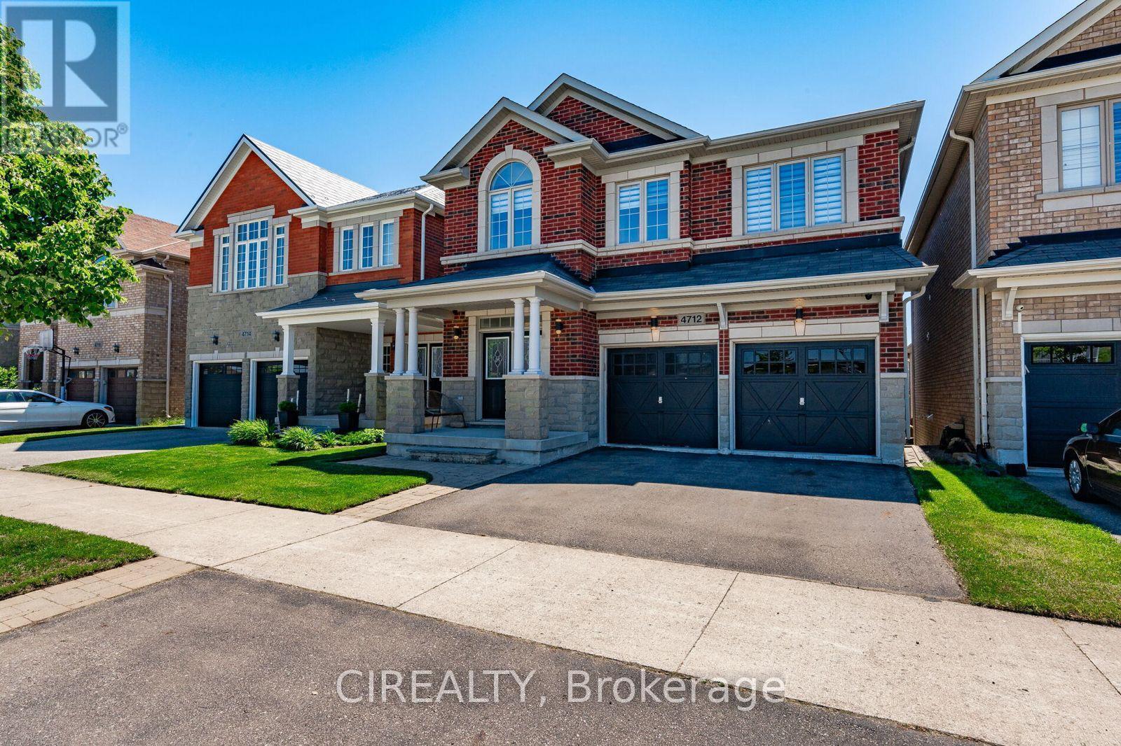 4712 Doug Wright Drive, Burlington, ON - Outdoor With Facade