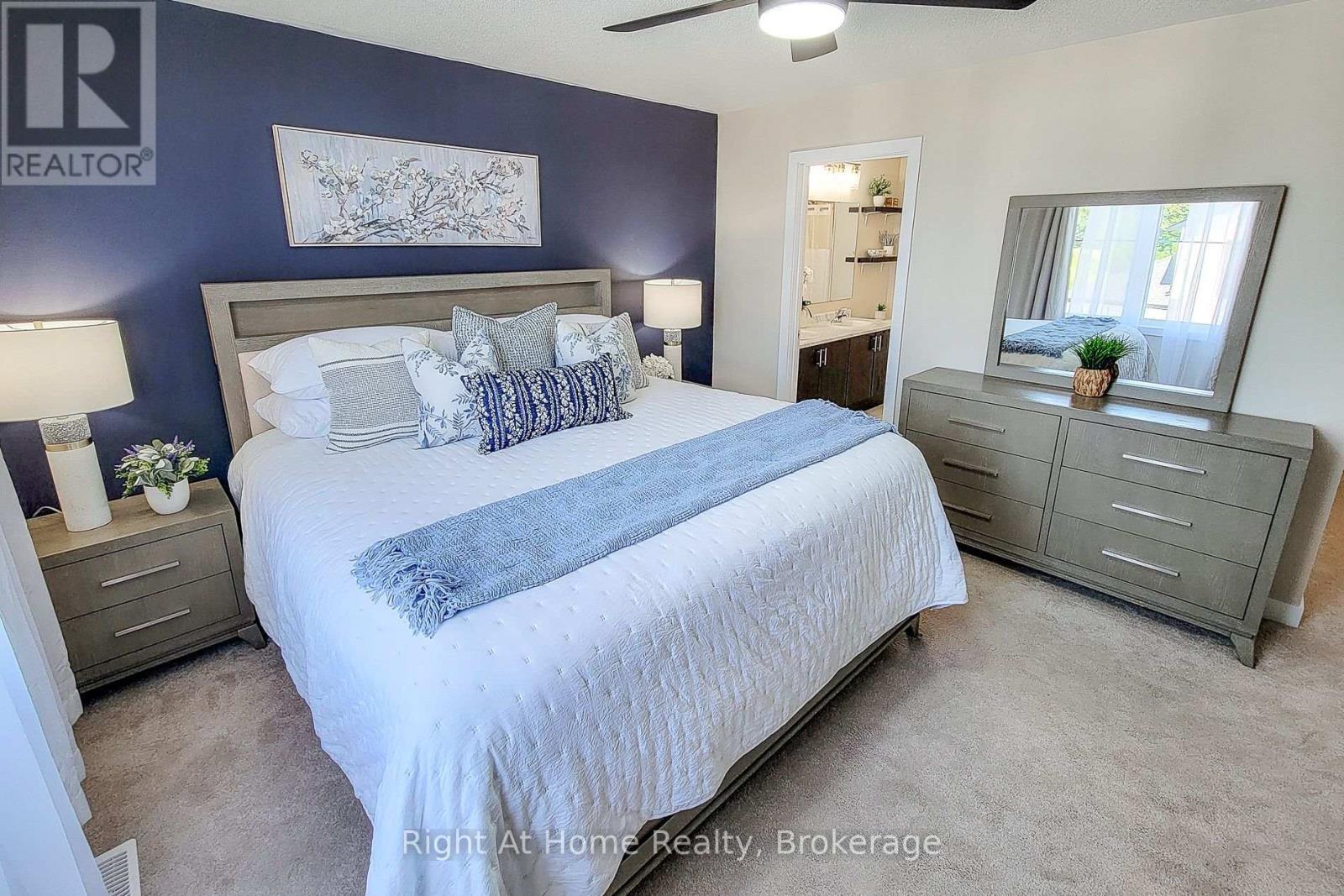 3 Trailside Drive, Haldimand, ON - Indoor Photo Showing Bedroom