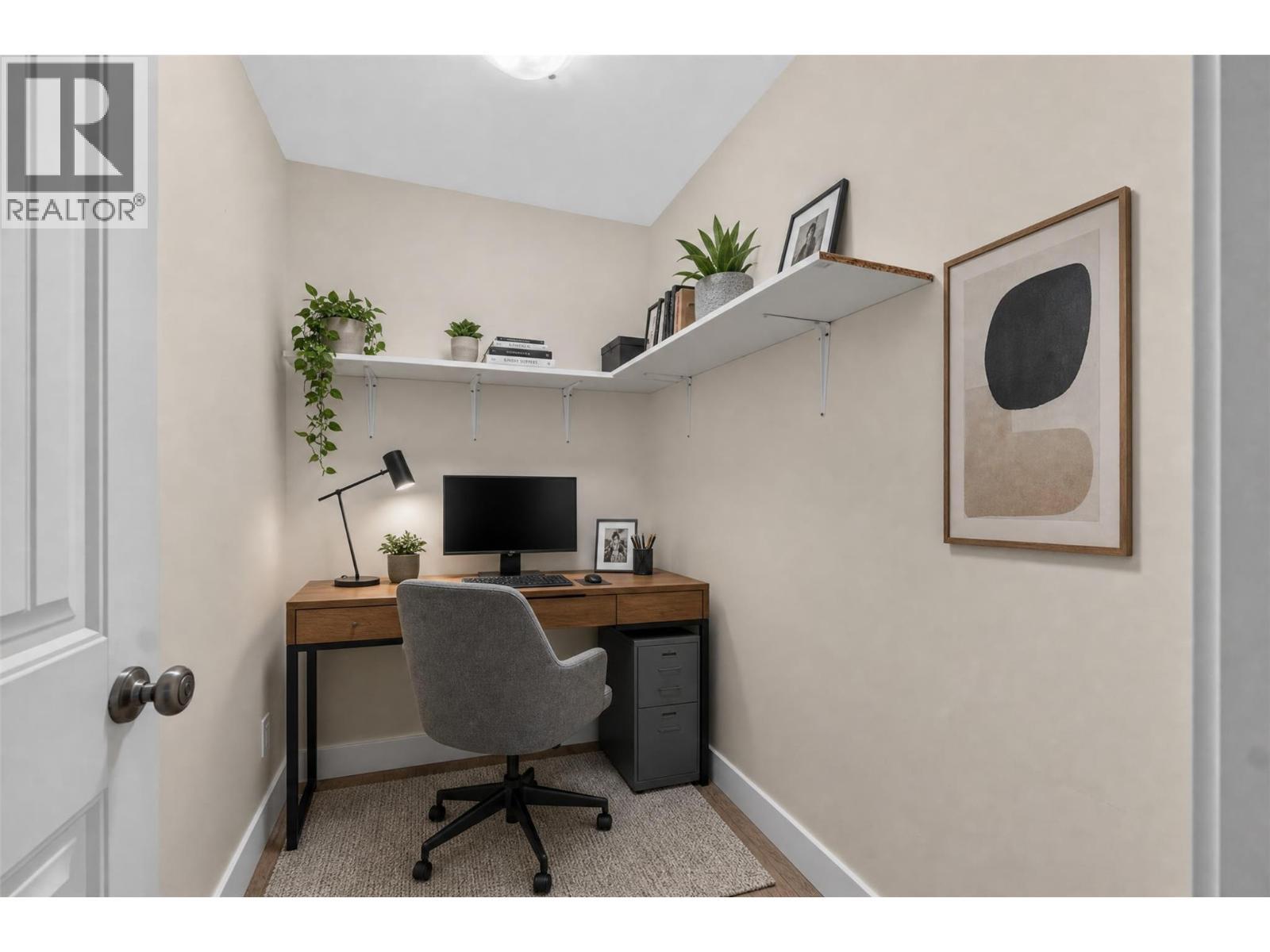 Suite Virtually Staged - 2991 7 Avenue Ne, Salmon Arm, BC - Indoor Photo Showing Office