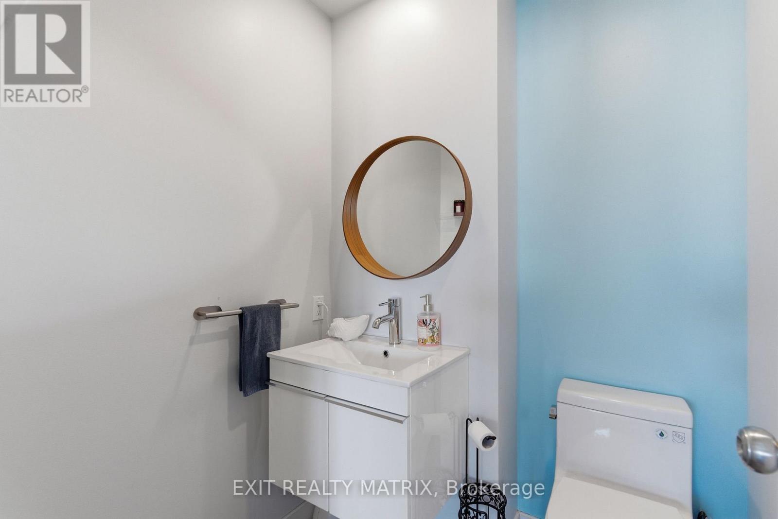 184 Lavergne Street, The Nation, ON - Indoor Photo Showing Bathroom