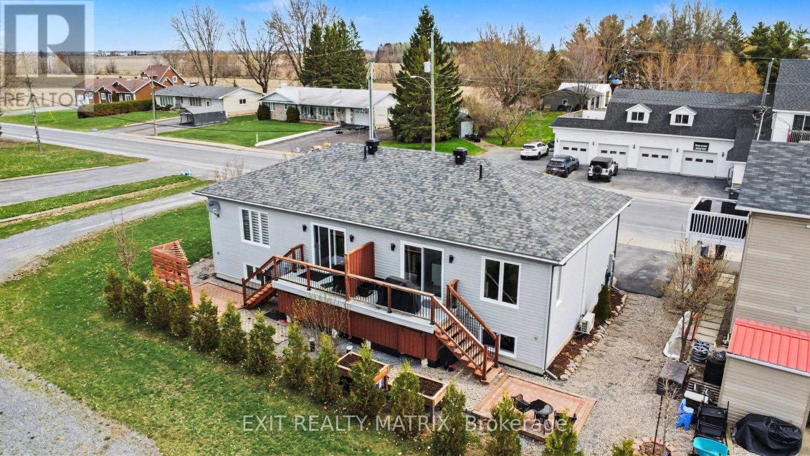 184 Lavergne Street, The Nation, ON - Outdoor With Deck Patio Veranda