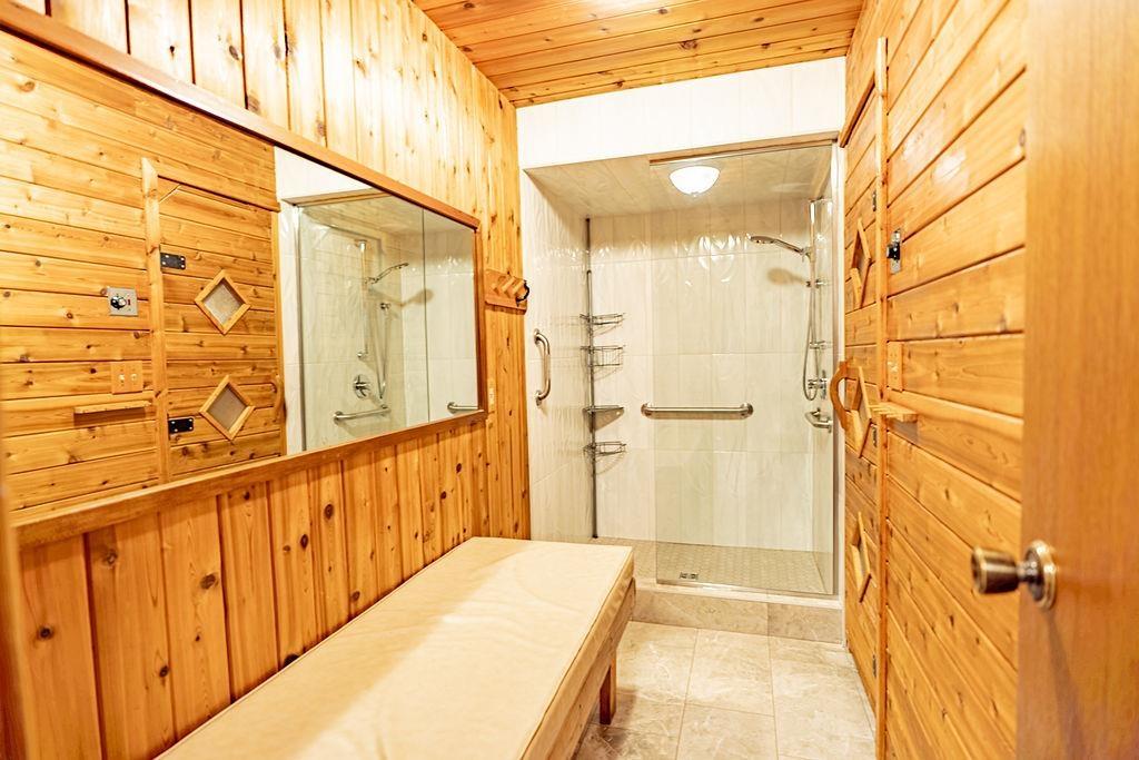 4600 Mapleward Rd., Thunder Bay, ON - Indoor
