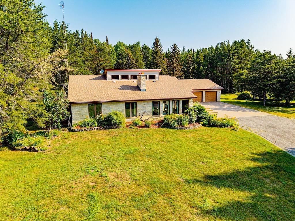 4600 Mapleward Rd., Thunder Bay, ON - Outdoor