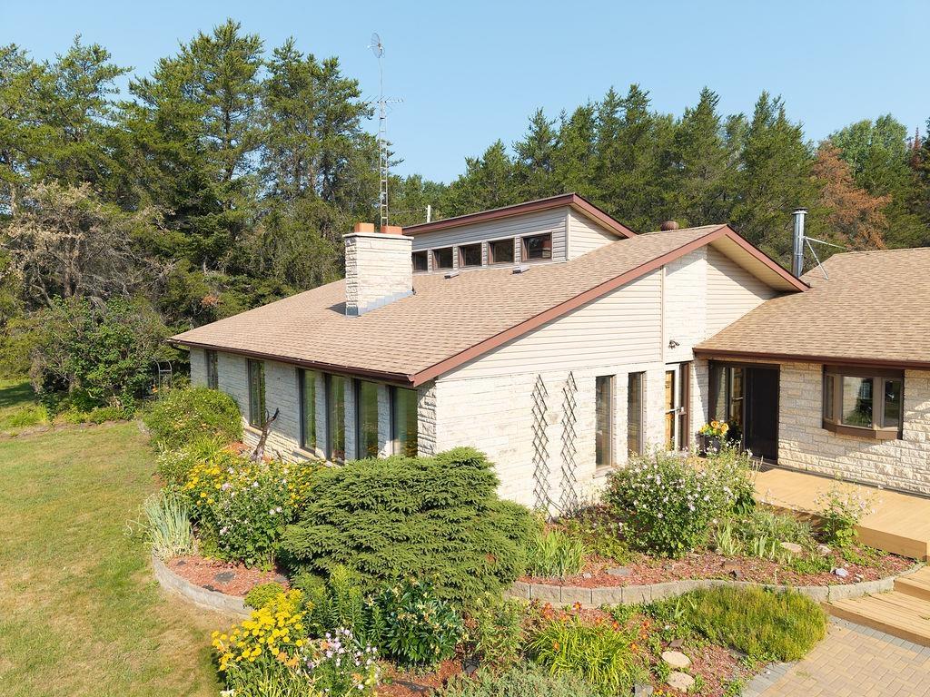 4600 Mapleward Rd., Thunder Bay, ON - Outdoor